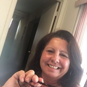 Meet your Posher, Bertha